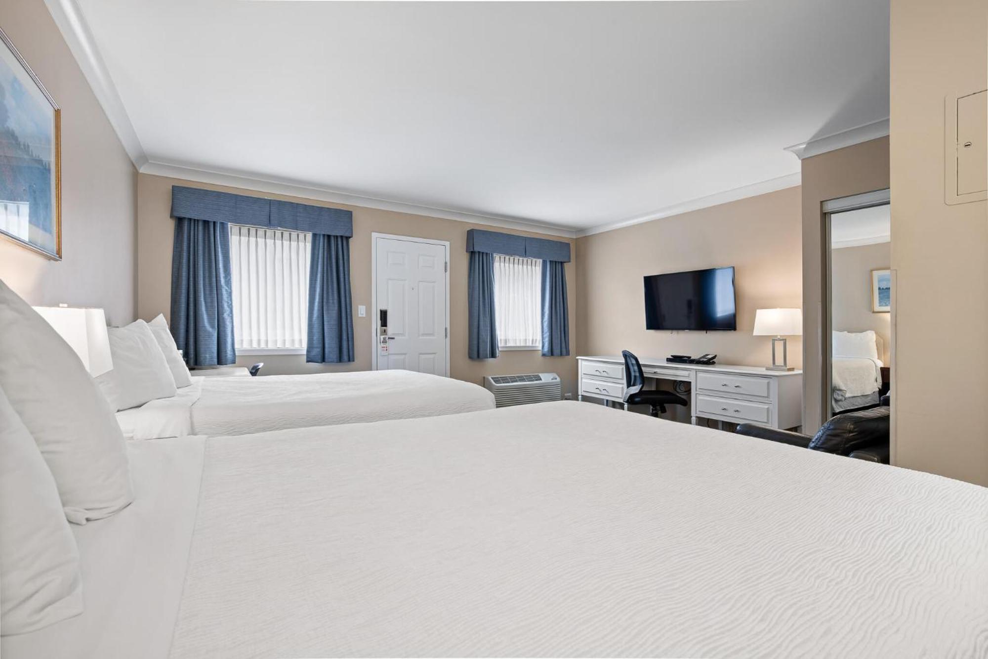 Trail Glenwood Inn & Suites מראה חיצוני תמונה
