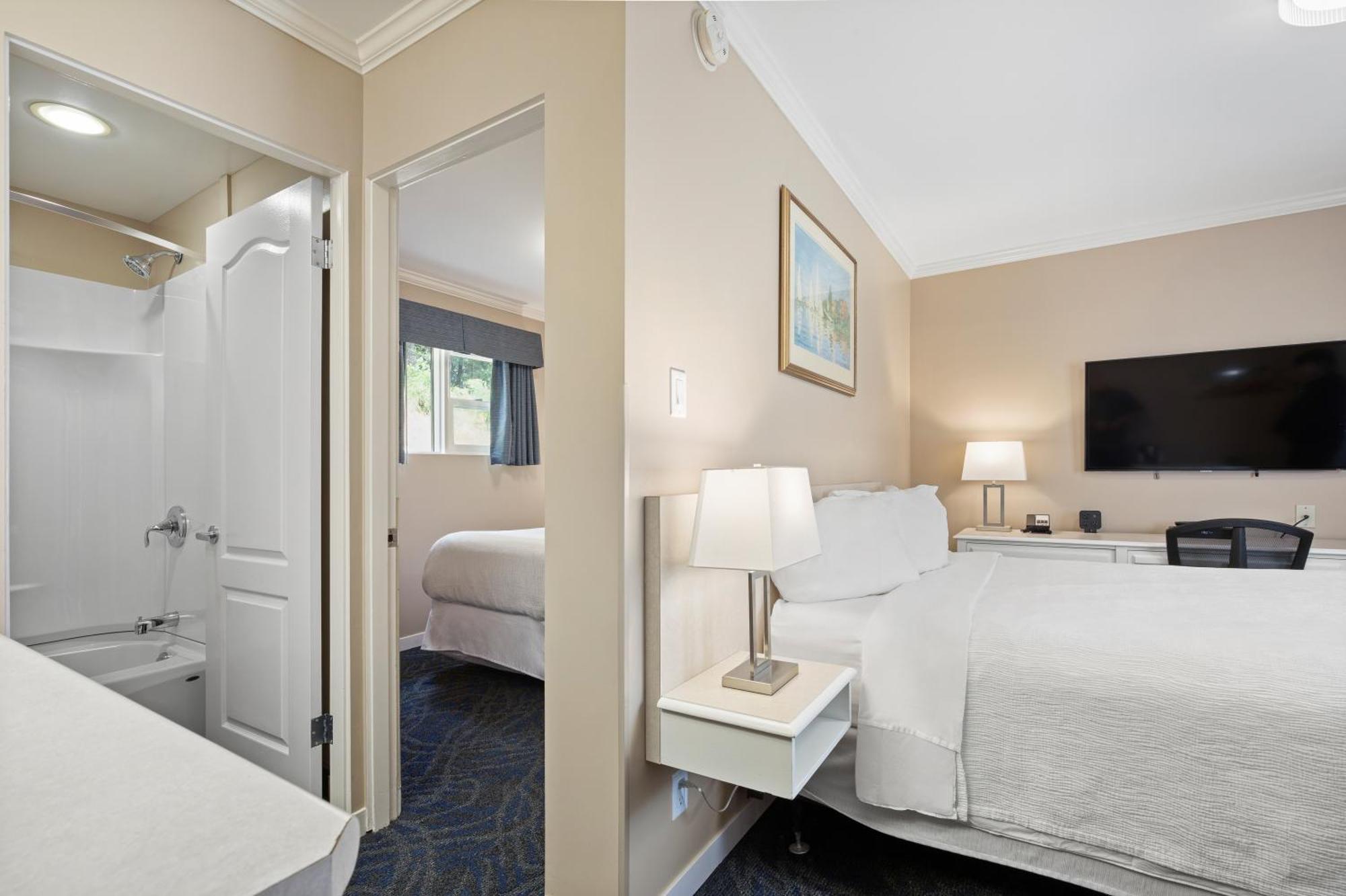 Trail Glenwood Inn & Suites מראה חיצוני תמונה