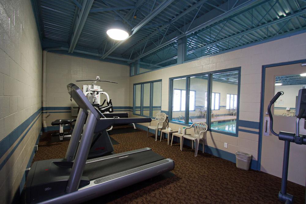Trail Glenwood Inn & Suites מראה חיצוני תמונה