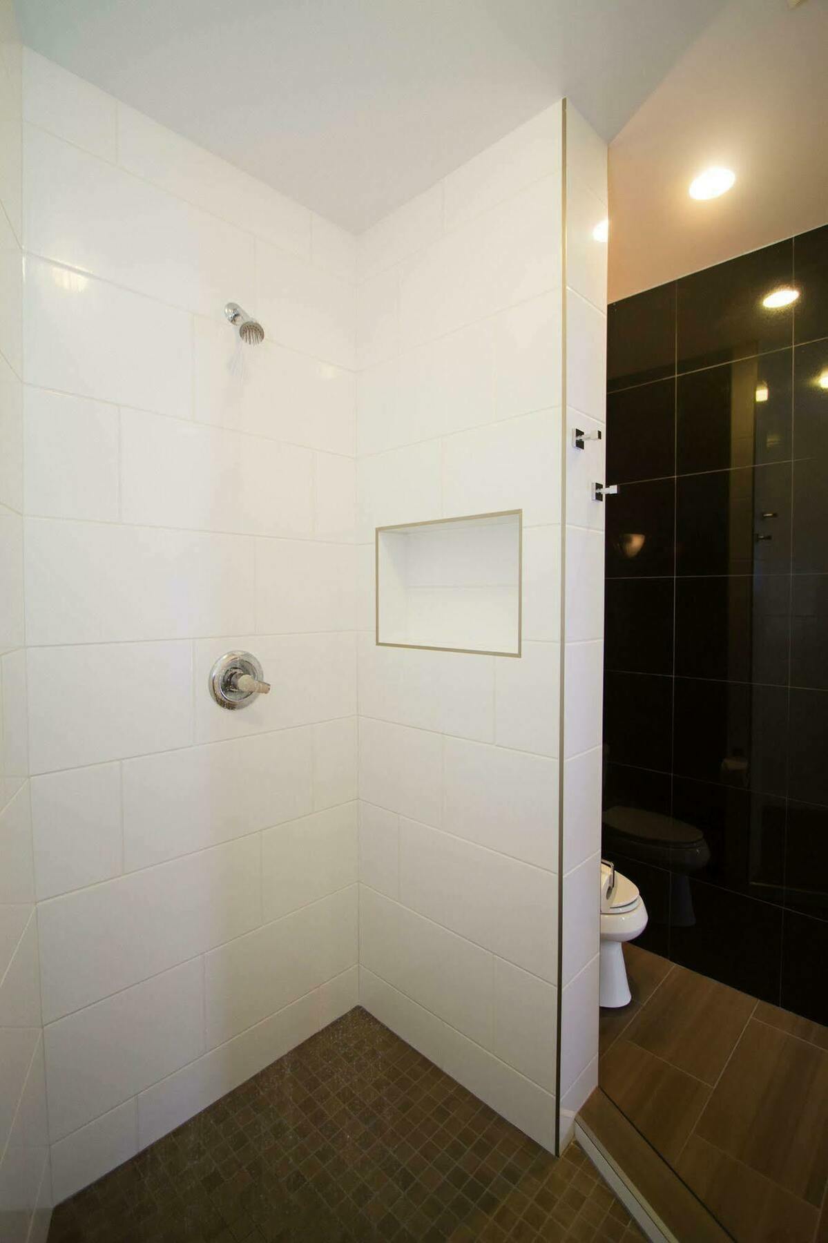 Trail Glenwood Inn & Suites מראה חיצוני תמונה